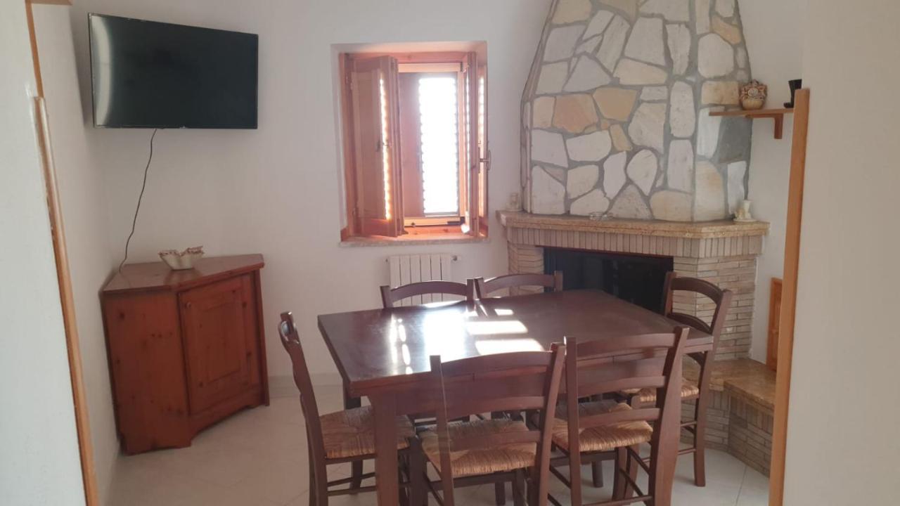 Appartamento "Al Borgo Antico" Aieta Exterior photo